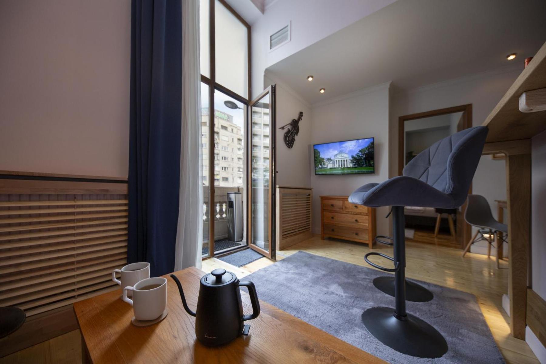 Athenaeum Spacious& Cozy 1Br Prime Location W Balcony Bucarest Extérieur photo